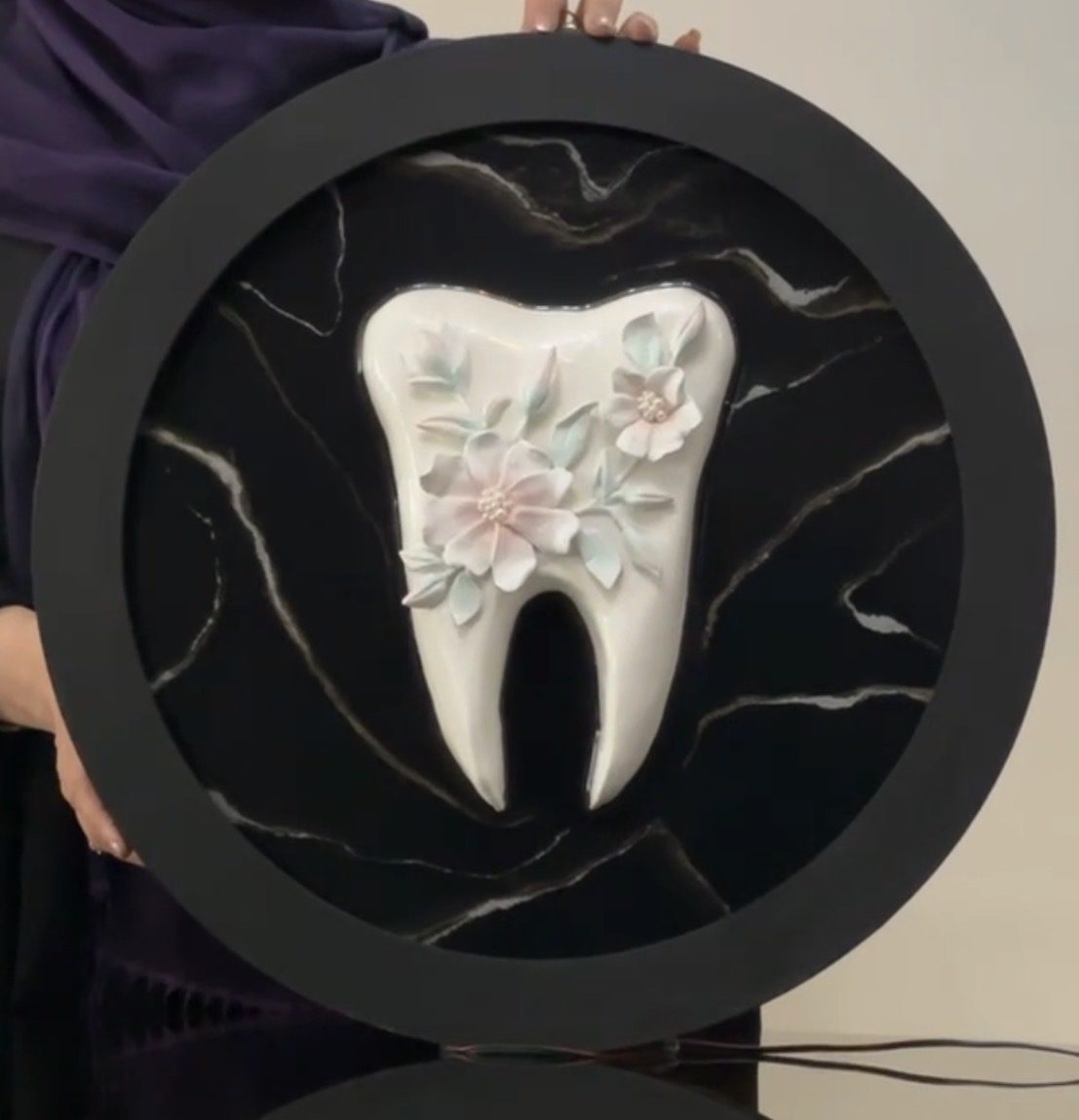 Screenshot تابلو دندان نقشبرجسته🦷 - Image 1